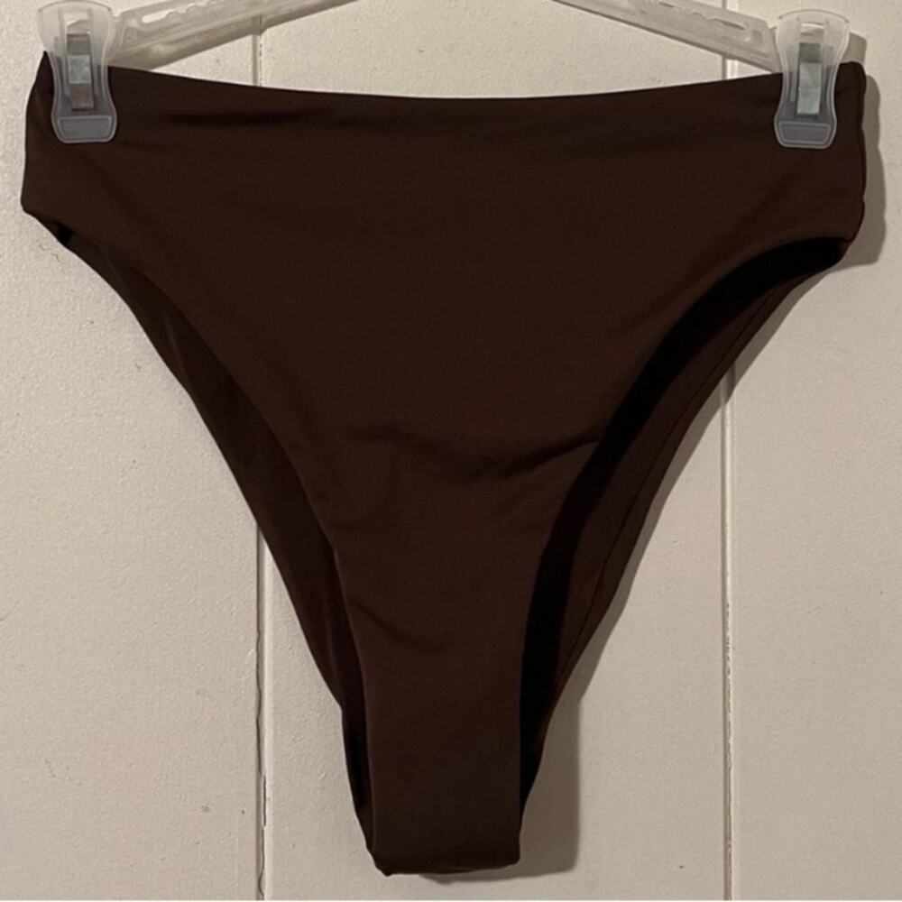 Nwt skims chocolate bikini bottom size small